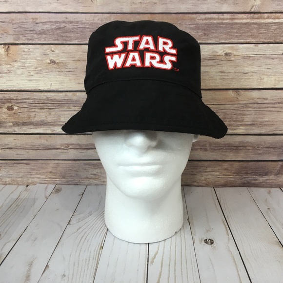 DISNEY STAR WAR ~ THE FORCE AWAKENS ~ REVERSIBLE BUCKET HAT ~ CHILDREN/'S BLACK